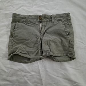 American Eagle Outfitters Women's Olive Cargo Shorts